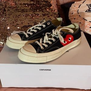 comme des garçon PLAY converse